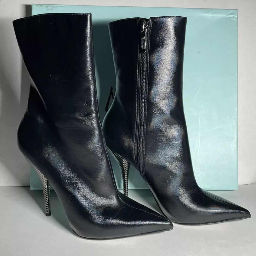 NIB Marciano Mid Calf Iridescent Black Multi Fabric Boots size 8 $350 R-Kizzie